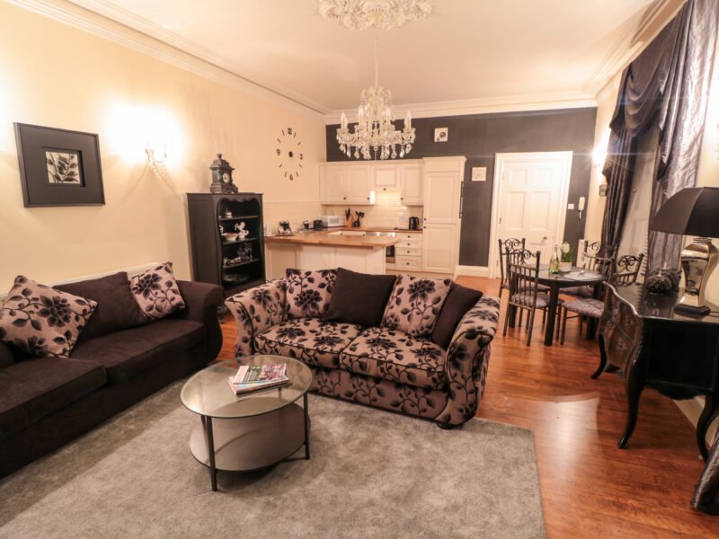 Sneaton Hall Apartment 4