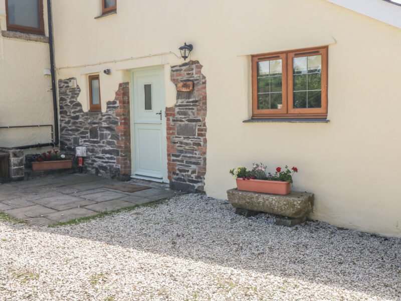 Lower West Curry Cottage
