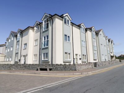 10 Pen Llanw Tides Reach