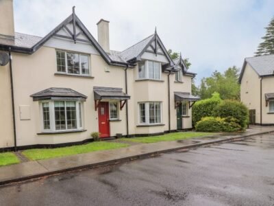 No. 4 Lansdowne Village