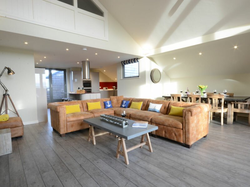 King George Penthouse