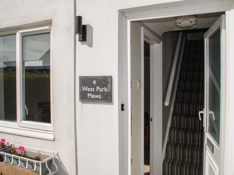 4 West Park Mews