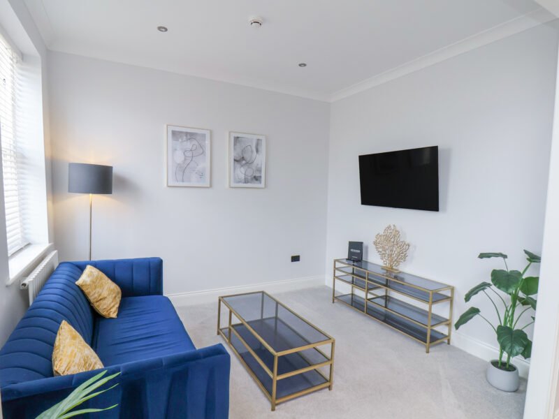 The Salisbury - 1 Bedroom Deluxe Apartment