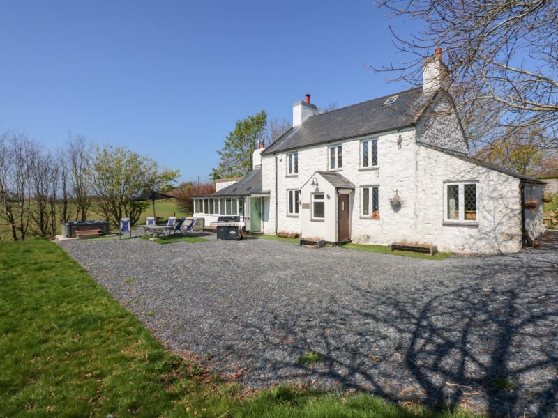 Ty'n Pwll Farm