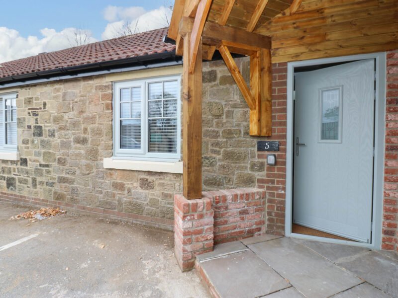 Cosy Cottage 5