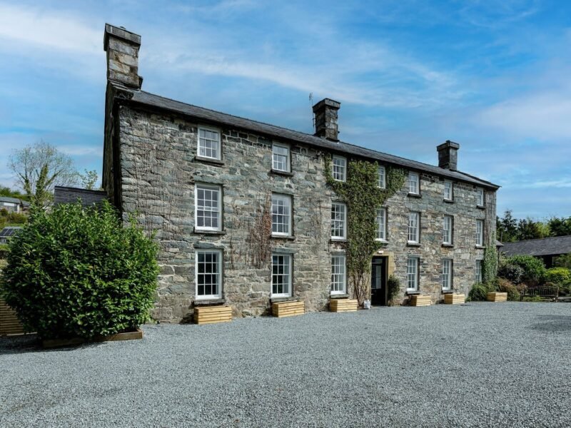 Snowdonia Manor