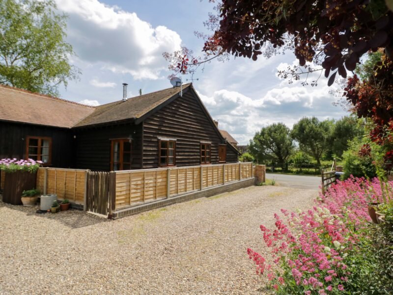 Robbie's Barn