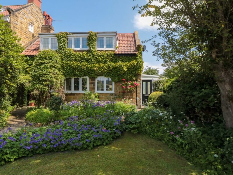 Scalby Grove Cottage