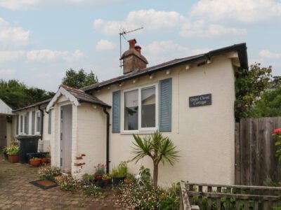 Quay Close Cottage