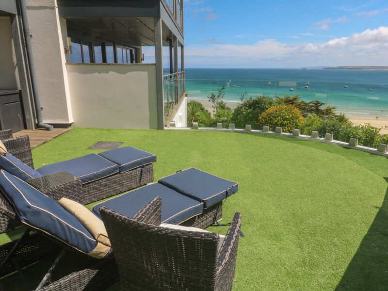 Peninsula Apartment 2