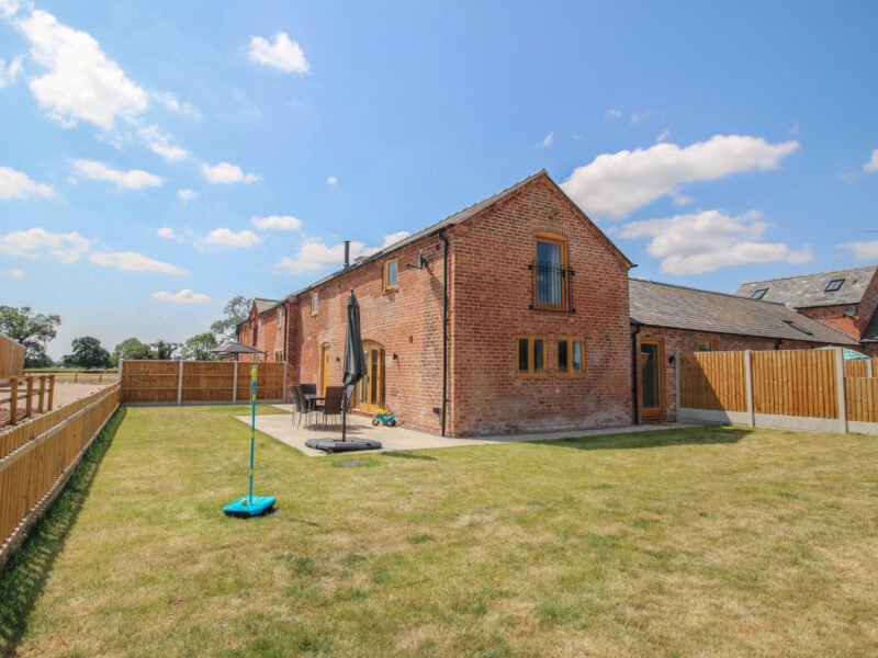 Willow Barn