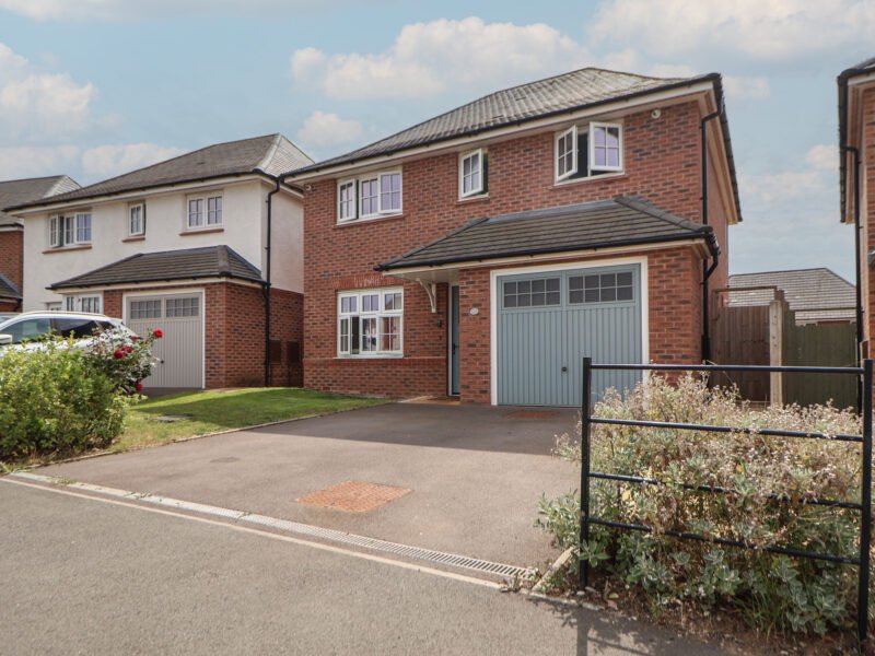 29 Ernest Dawes Avenue