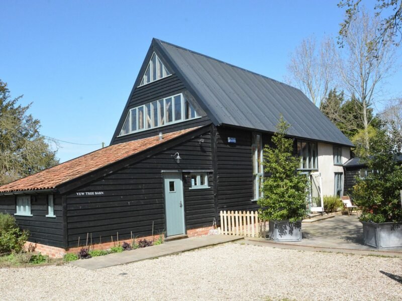 Yew Tree Farm Barn and Stable
